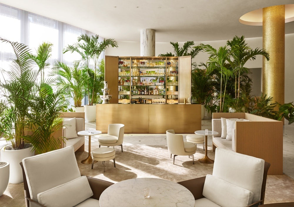 Indoor Oasis Unveiled: Discover Inspiring Ideas for Indoor Planters 9 Miami Edition / Jay Scotts
